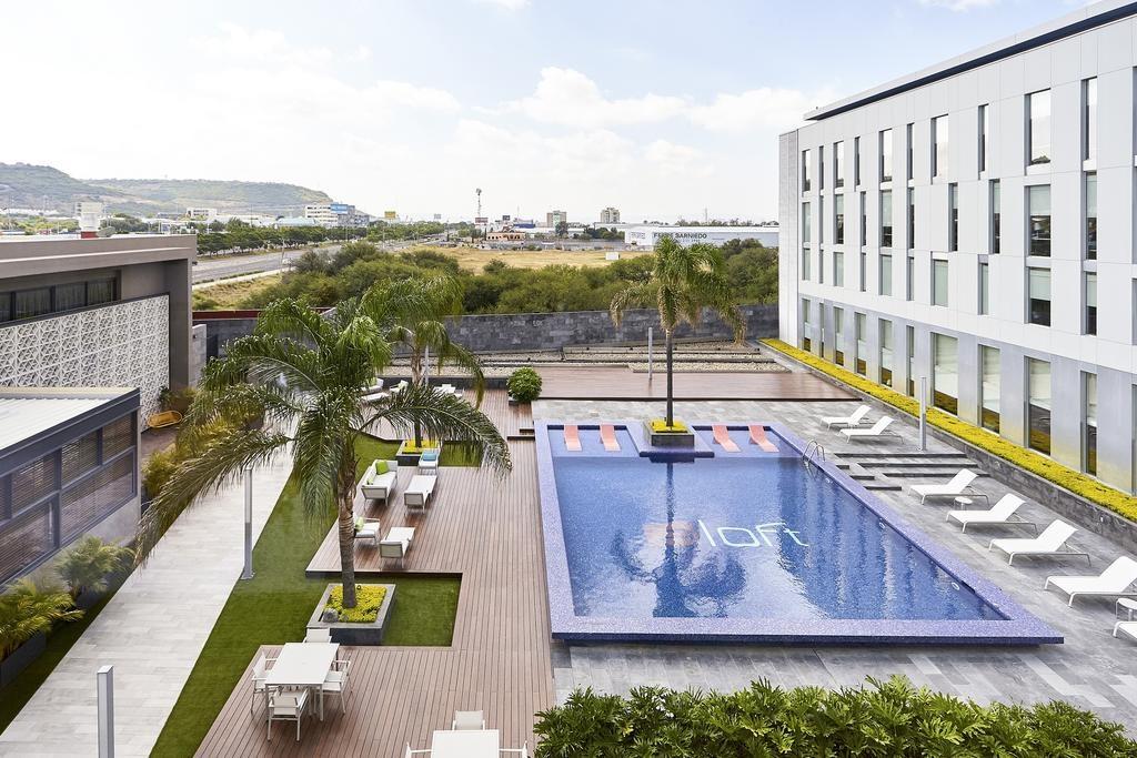 Отель Aloft Queretaro El Salitre Экстерьер фото