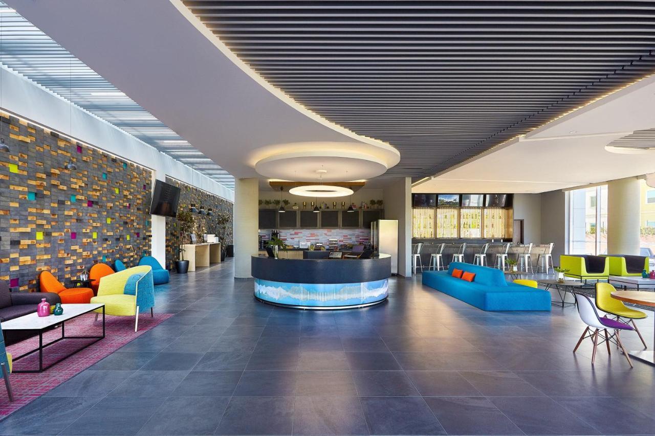 Отель Aloft Queretaro El Salitre Экстерьер фото