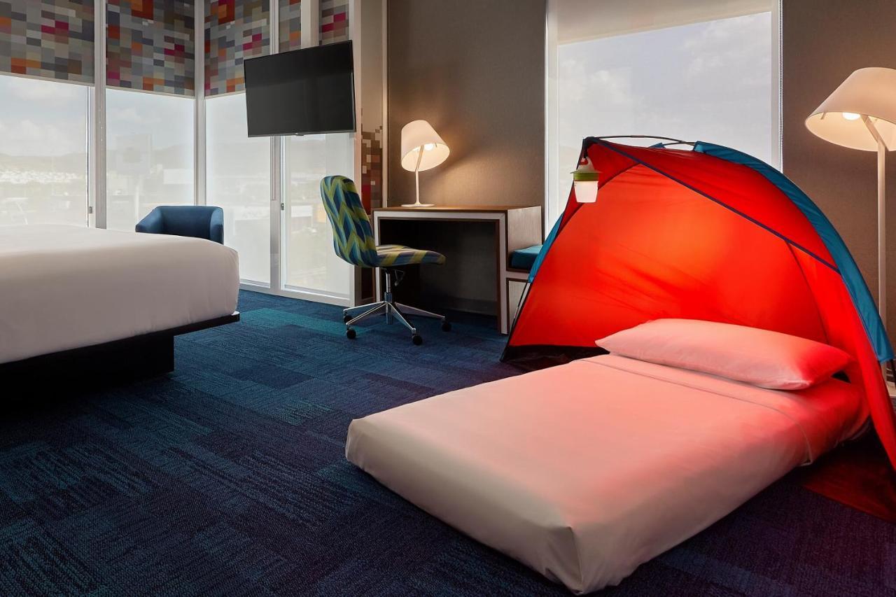 Отель Aloft Queretaro El Salitre Экстерьер фото